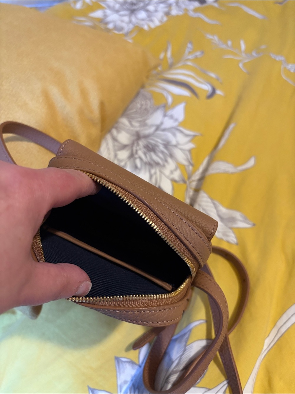 Nwot maison sabre crossbody - Picture 6 of 9